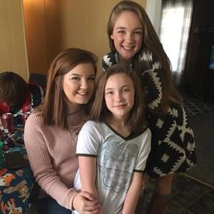 Meet your Posher, Holly